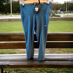 Nike Epic Run Tight, NWT!